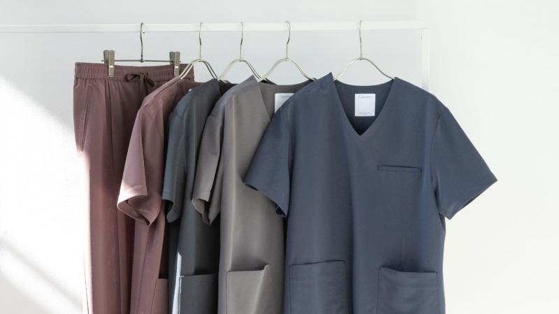 涼しいスクラブ特集 夏の暑い季節でも涼感&消臭加工で医者におすすめ